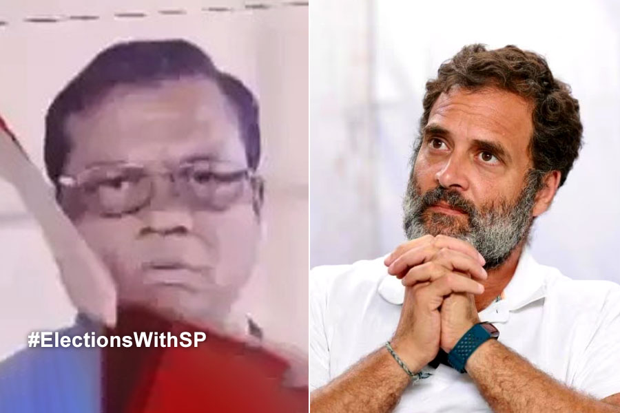 Image of BJP candidate in Rahul Gandhi's rally venue in Madhya Pradesh