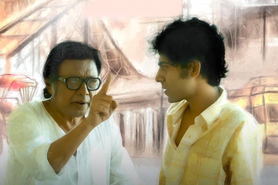 Here is the review of Anjan Dutt, Sawon Chakraborty starrer Chaalchitra Ekhon