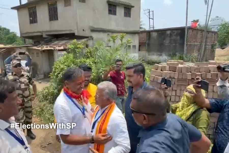 Dilip Ghosh and Kirti Azad