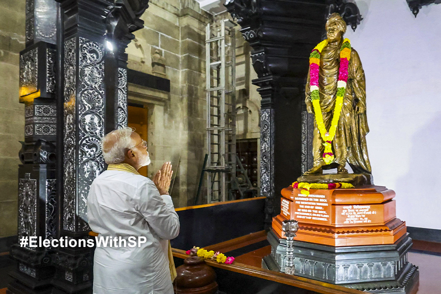 PM Modi begins meditation in Kanyakumari