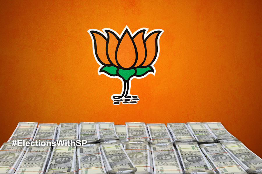 Lok Sabha Election 2024: Police seizes money from two BJP leaders