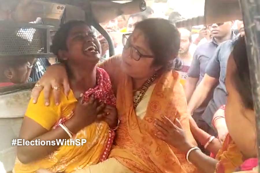 Locket Chatterjee slams TMC over Pandua bomb blast