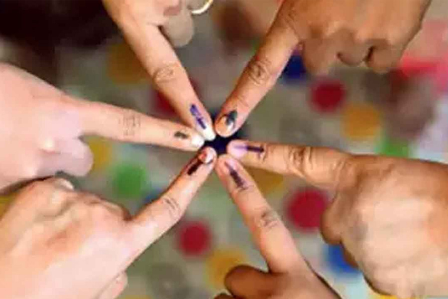 One-sided Lok Sabha elections 2024 came to life