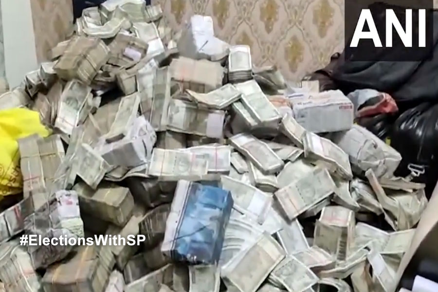 2024 Lok Sabha Election: Huge amount of cash recovered from Ranchi, Jharkhand after ED raids multiple places