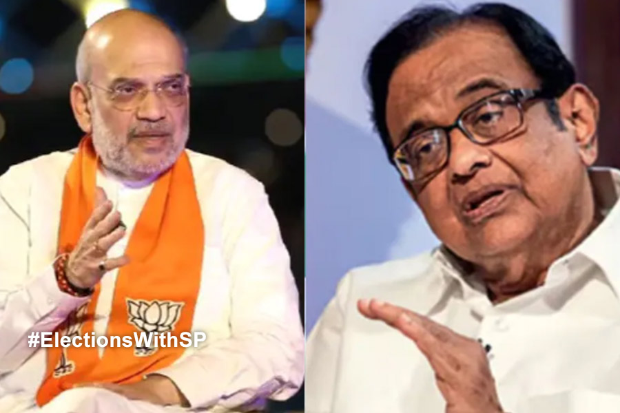 'Hinted at PM', Congress leader jabs Amit Shah's 'age' remark