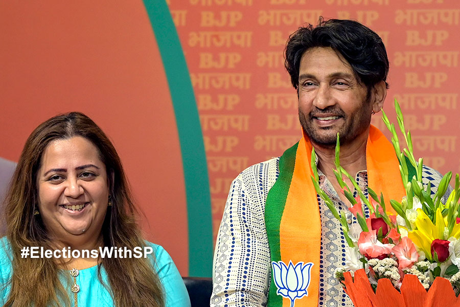 Actor Shekhar Suman joins BJP amid Lok sabha polls