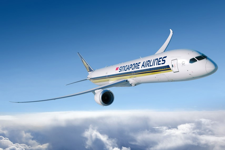 1 Dead In Severe Turbulence On Singapore Airlines Flight