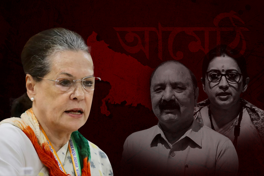 Both Congress and BJP are desperate to win in Amethi