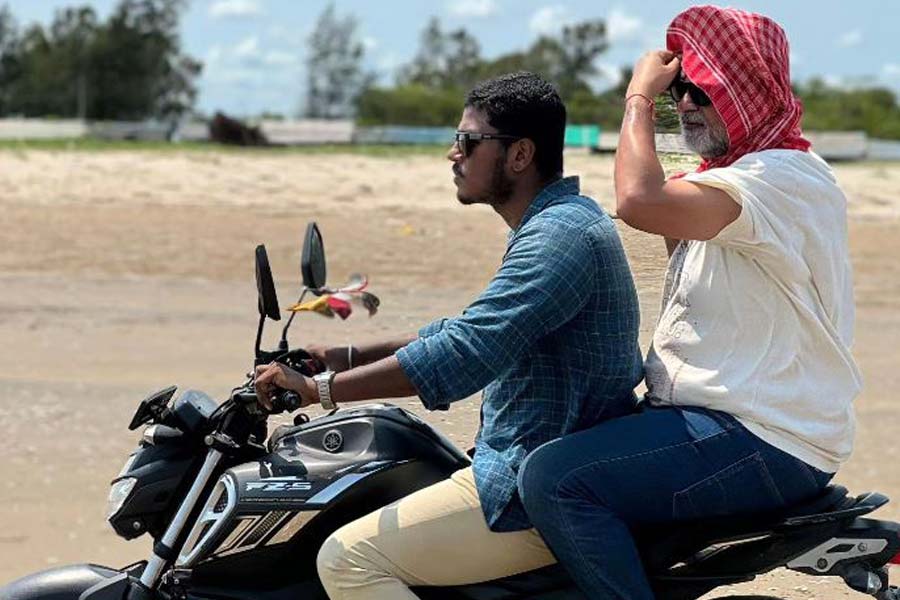 srijit mukherji new instagram photo goes viral