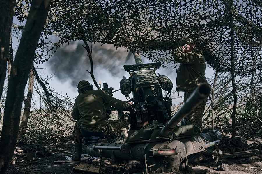 US announces military aid package for embattled Ukraine
