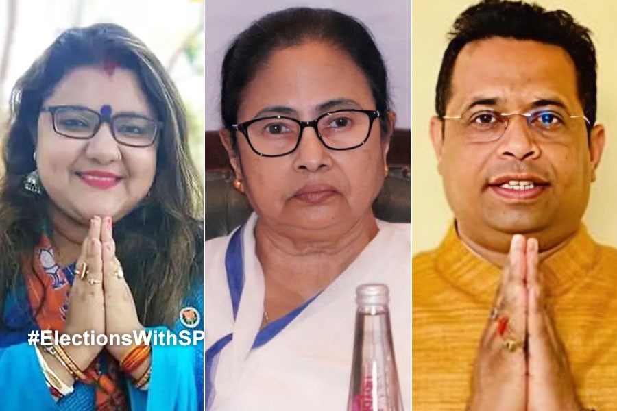 Mamata Banerjee opens up over Saumitra and Sujata's divorce