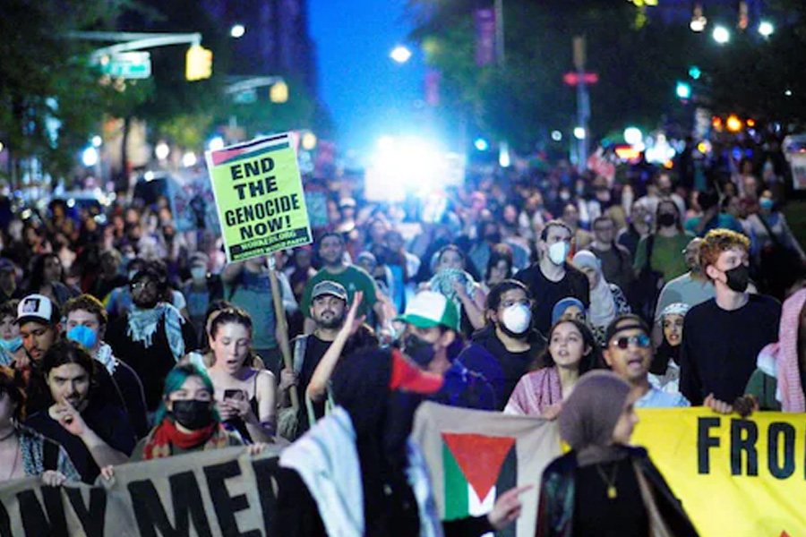 Pro Palestine protestors attack Met Gala, many arrested