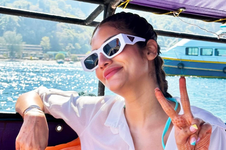 Nusrat Jahan shares new photo, netizen spot tattoo in her chest