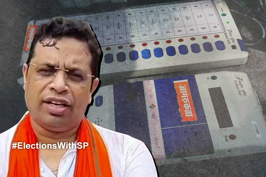 Bankura DM dismissed allegation of changing EVM