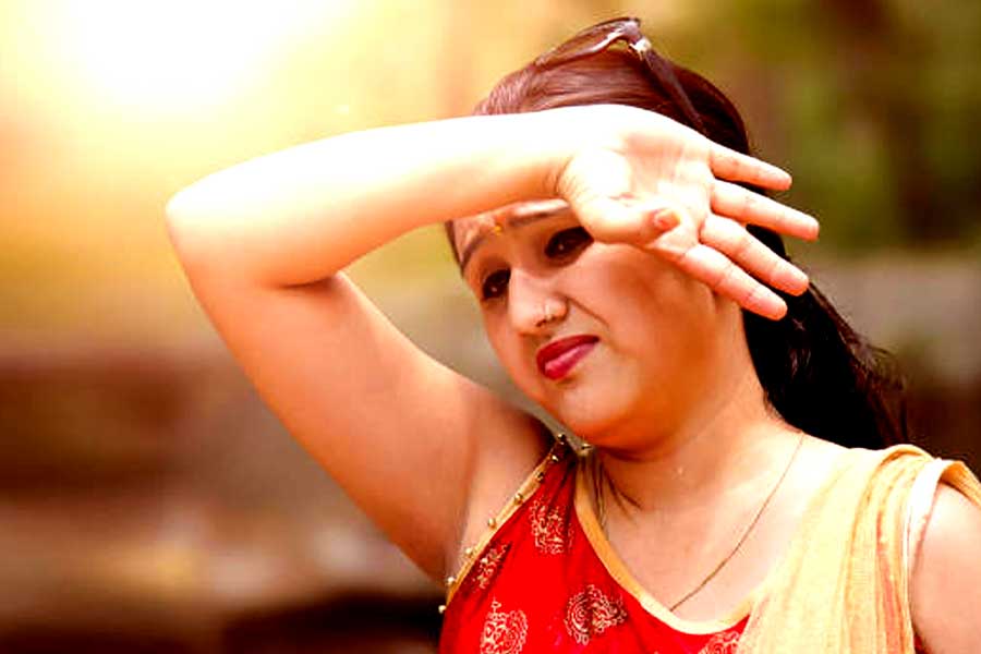 West Bengal Weather Update: Heatwave likely to occur in 4 districts of WB