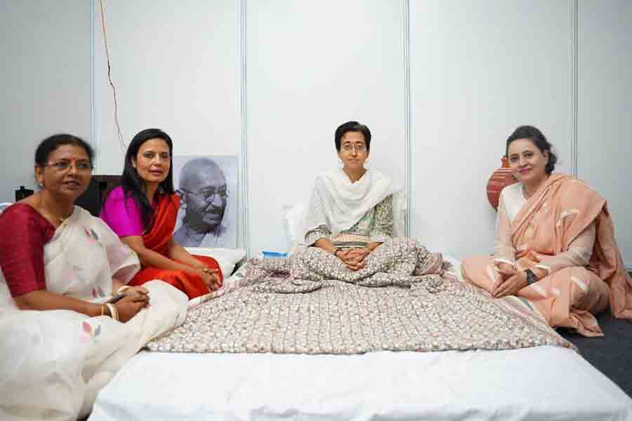 3 TMC MP at Delhi's Water Minister Atishi's indefinite hunger strike