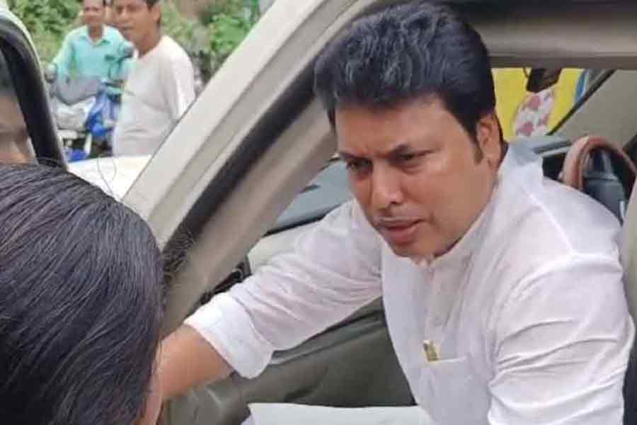 BJP delegation team faces agitation in South 24 Parganas