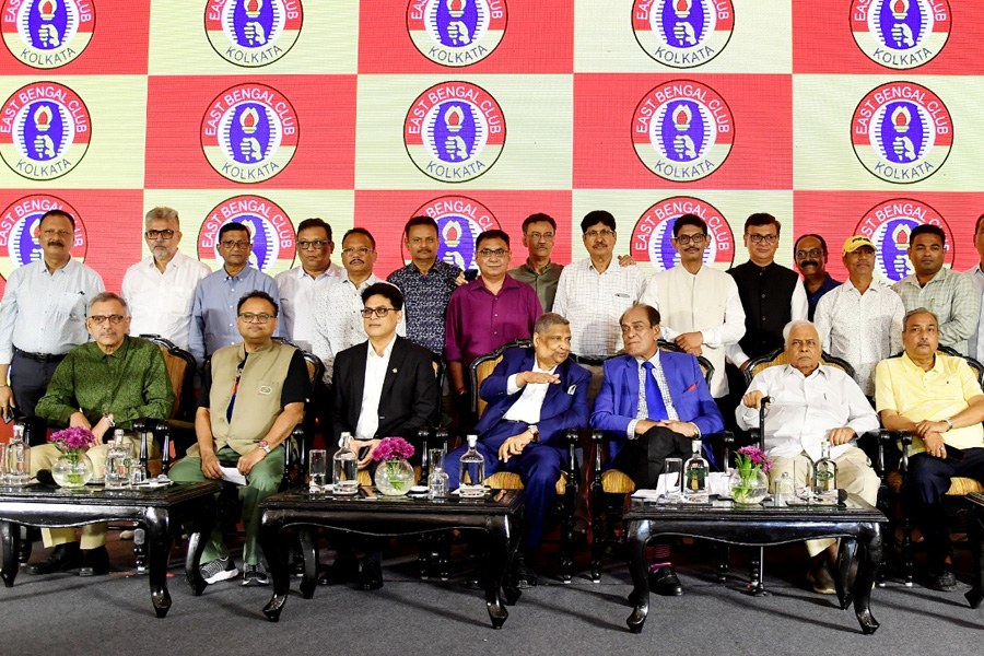 East Bengal gets new secretary and president