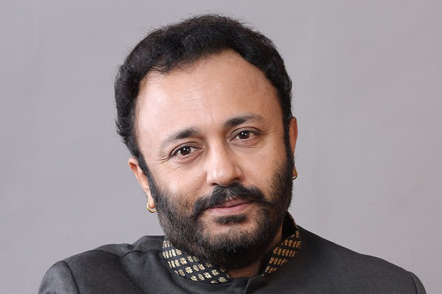Joyjit Banerjee about Jamai Shasthi and his Birthday