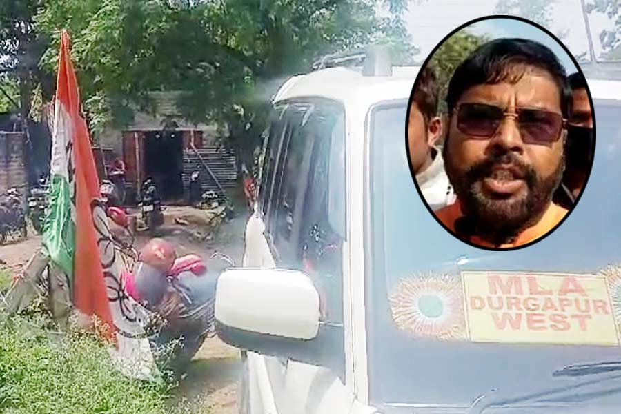 Some miscreants allegedly attacked BJP MLA's party office in Durgapur