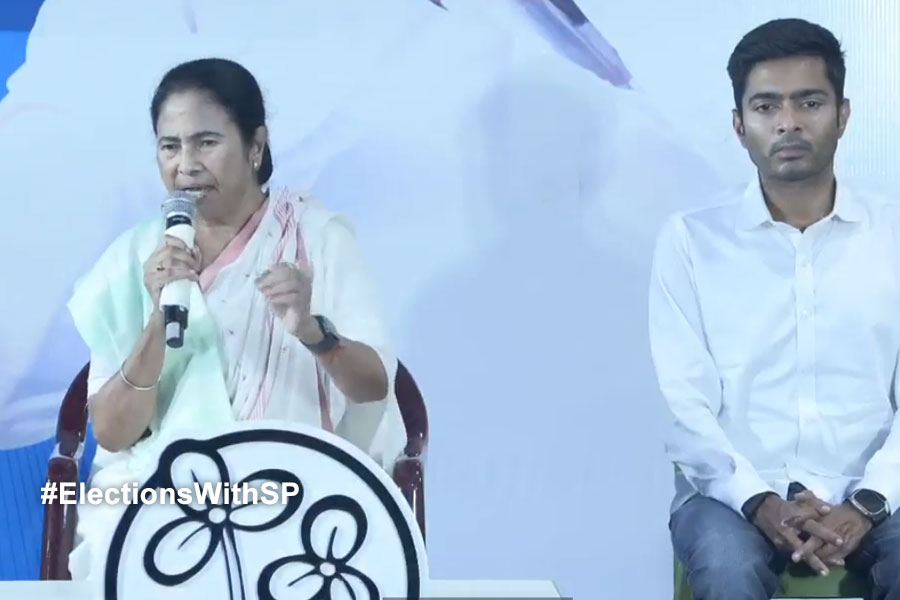 Lok Sabha Election Result 2024: Mamata Banerjee raises objection on counting in Tamluk, Contai