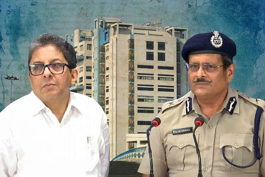 Alapan Bannerje highly praises West Bengal Police as they are very alert to stop criminal activities