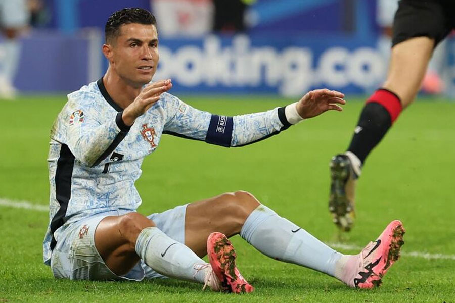 Euro Cup 2024: Cristiano Ronaldo saved by Security Fan tries to jump on the field