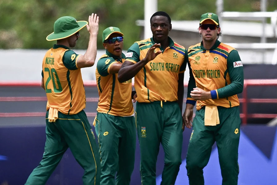 T20 World Cup 2024 : South Africa wins against England