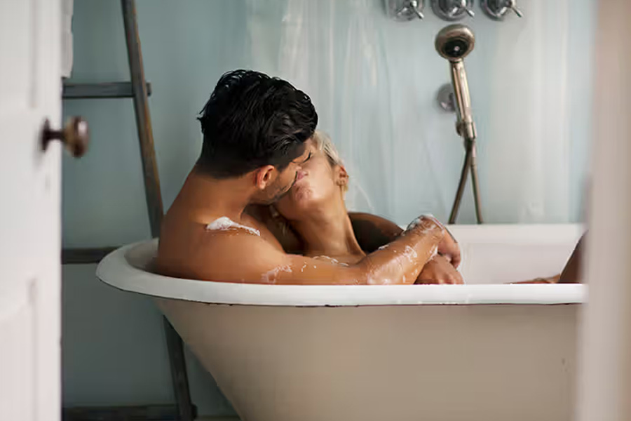 Know some best intimacy positions during shower