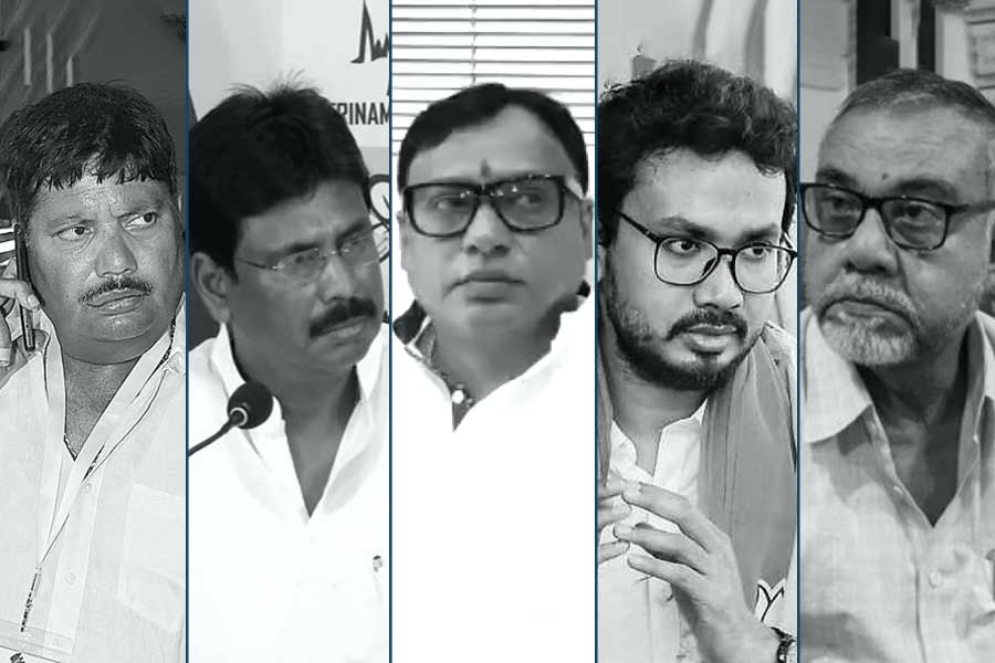 Candidates who lost after switching party before Lok Sabha Election 2024