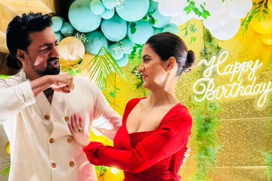 Star MP Dev flaunts news hairstyle at Rukmini Maitra's birthday party