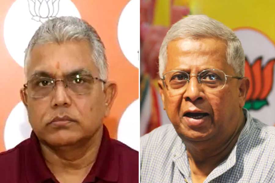 Tathagata Roy claims Dilip Ghosh joining TMC