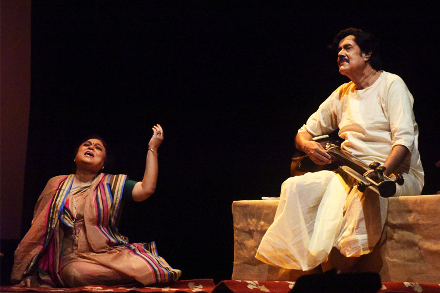 Shree O Nidhubabu Drama Review