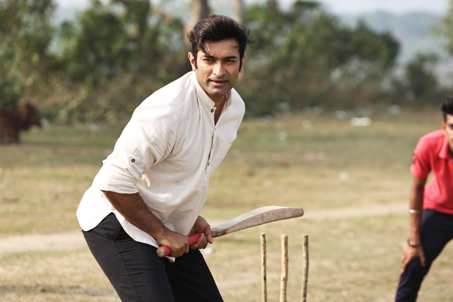 Aranyar Prachin Probad theme song Asche Aranya out