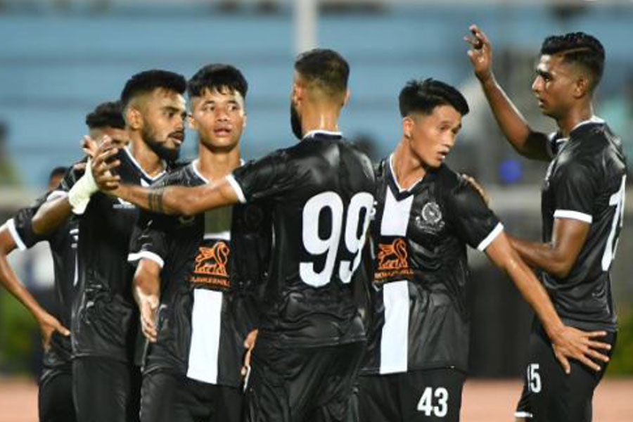 CFL 2024: Mohammedan SC starts with a dominating victory against Wari