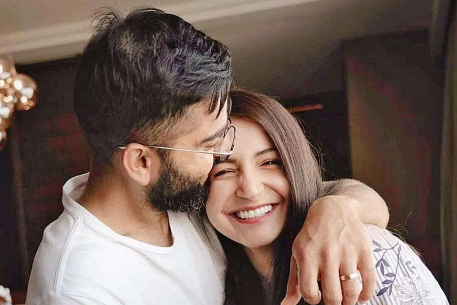 Anushka Sharma shares cute wish for Virat Kohli on fathers day