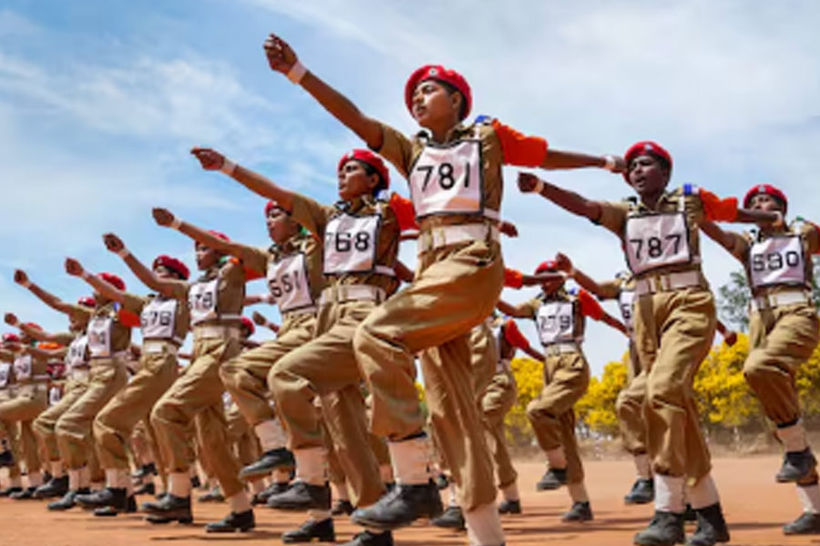 UP, Madhya Pradesh governments announce quota for Agniveers in police
