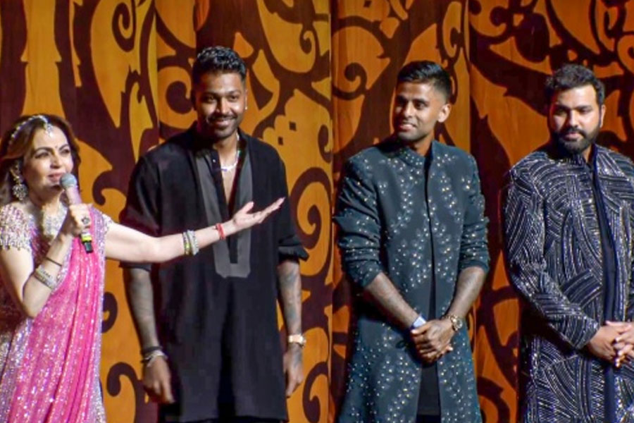 Ambani family honoured India Cricket Team star Rohit, Suryakumar and Hardik for T20 World Cup win