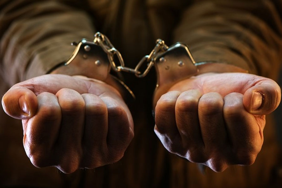 Rail Police arrests a man with the help of Kalna police allegedly cheating with the disciples of the temples