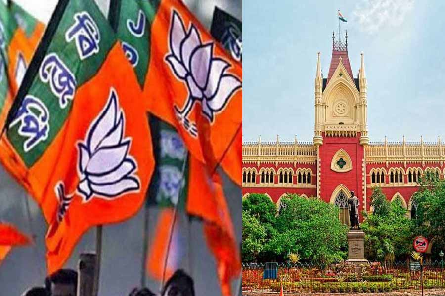 BJP files case in Calcutta HC to get permission of organising rally in voter list issue