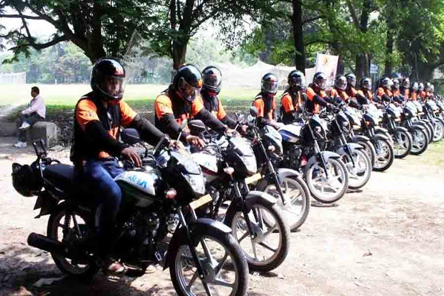 Online meeting on bike claiming life in India