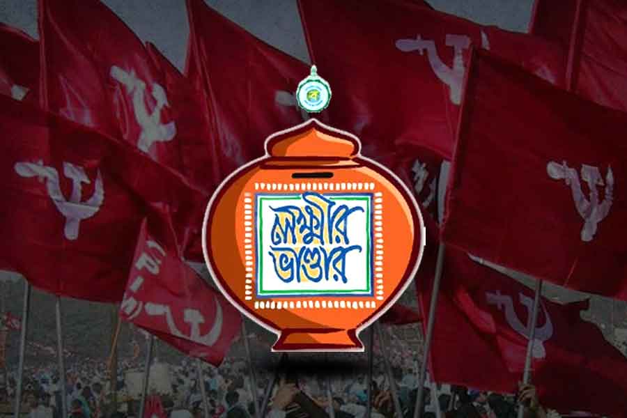 CPM confess their 'mistake' to taunt the popular welfare scheme of TMC Govt Laxmi Bhandar