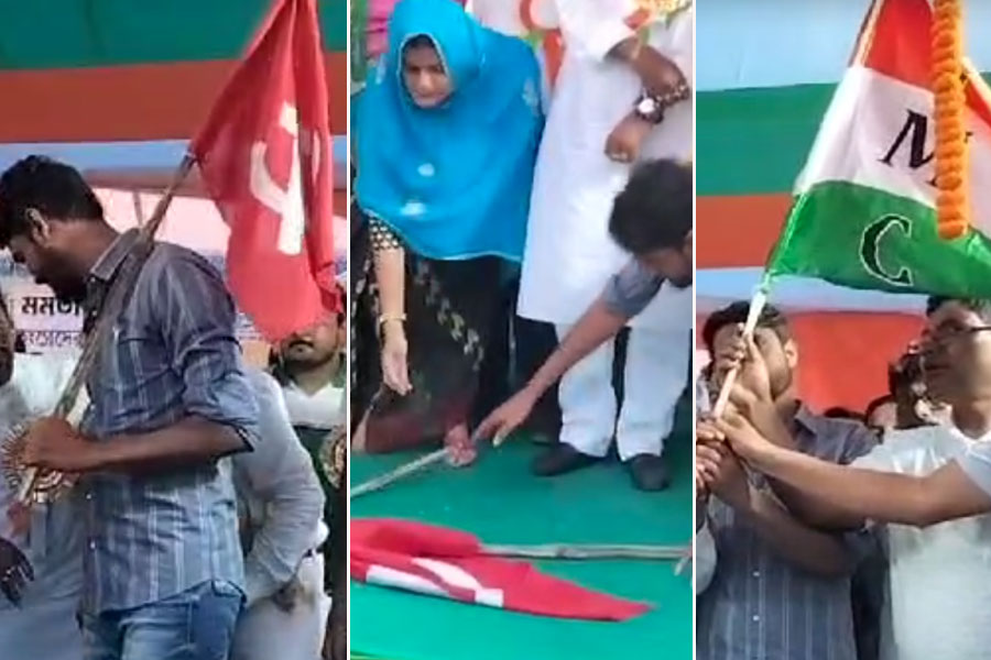 Two panchayat members of CPM join TMC at Aushgram in unique way