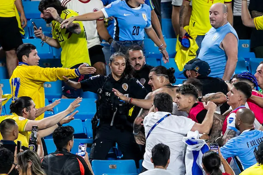 Copa America 2024: Darwin Nunez punches Colombia fans in ugly fight after the match