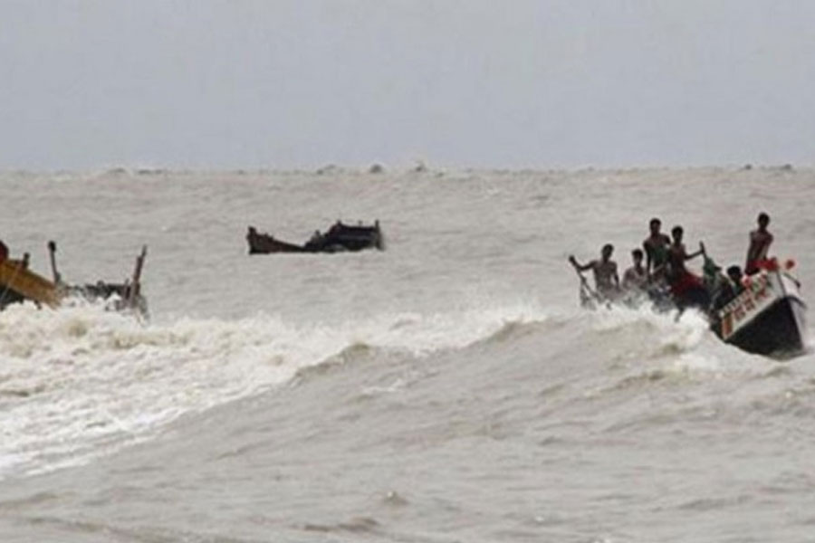 Fisherman missing since two days after fishing traller capsized into Bay of Bengal near Sunderban