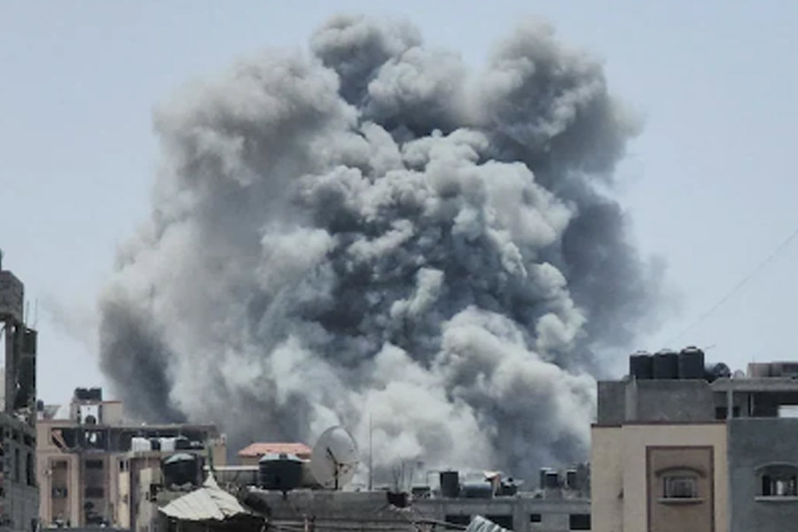 29 killed in strike on Gaza school