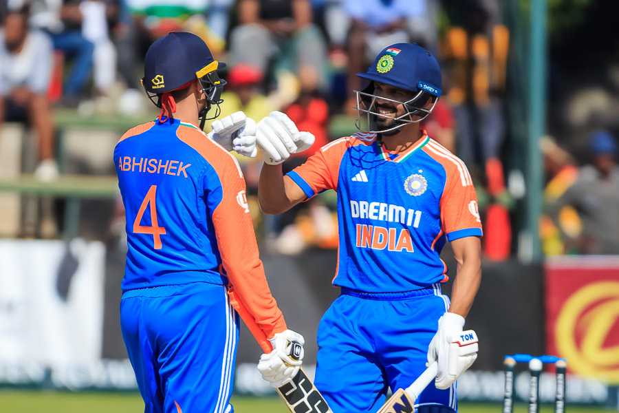India beats Zimbabwe in second T20