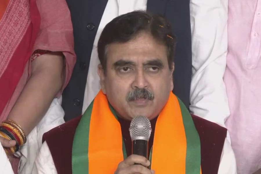 Abhijit Ganguly makes controversial remarks against Congress MP