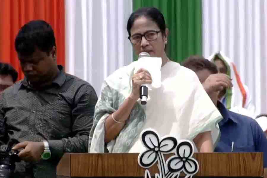 21 July TMC Shahid Diwas LIVE UPDATE: Mamata Banerjee praises Akhilesh Yadav