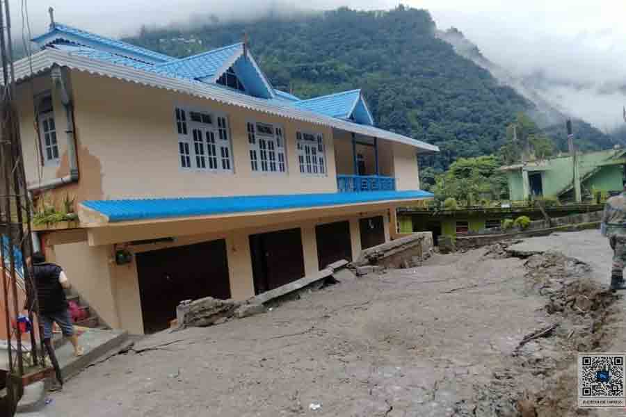 Death toll increased to 9 in North Bengal flood